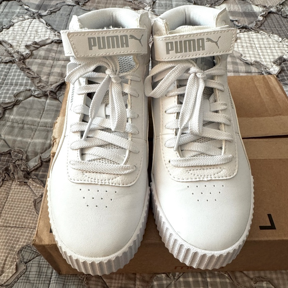 🤍 Puma Classic White High-Tops